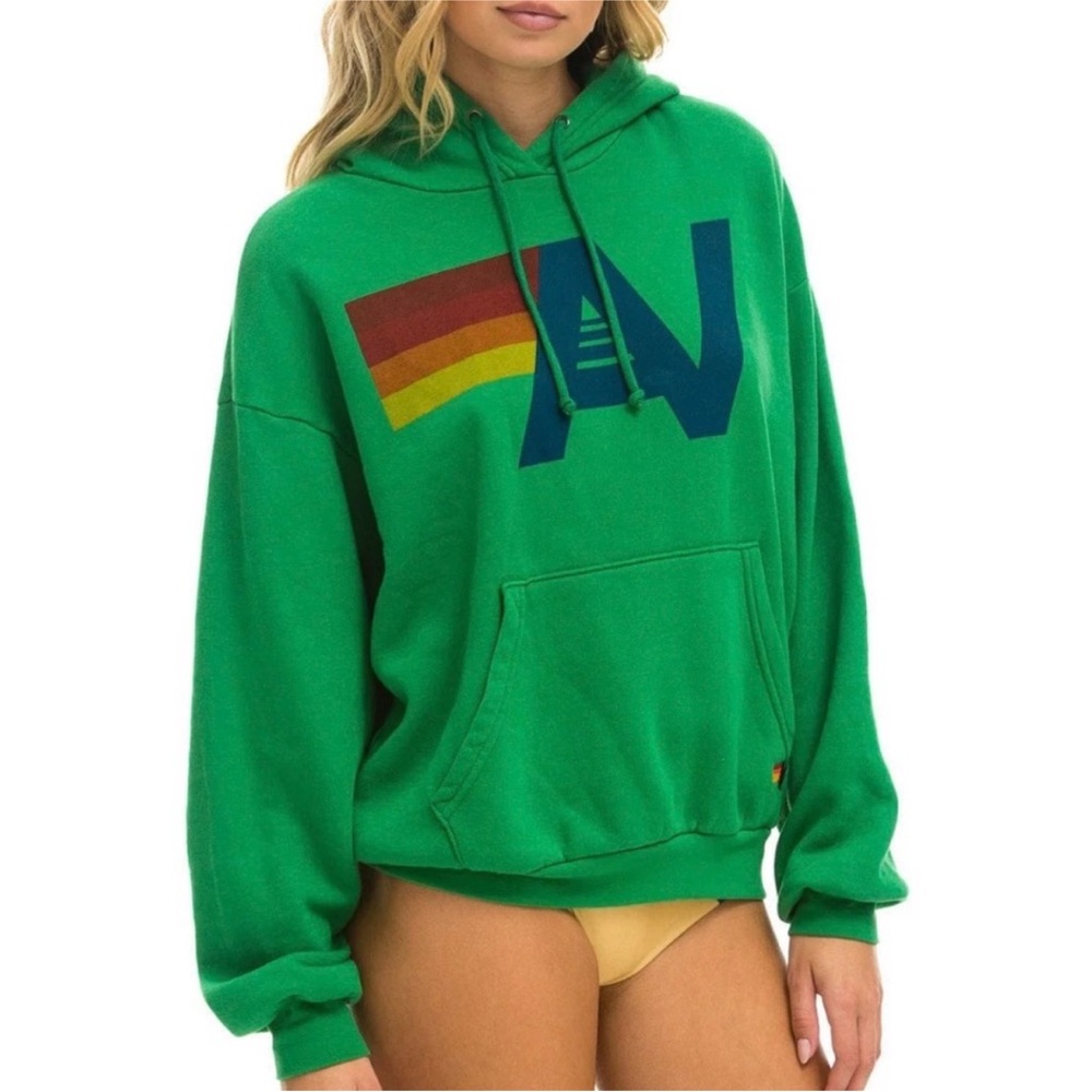Kelly Green Logo Pullover